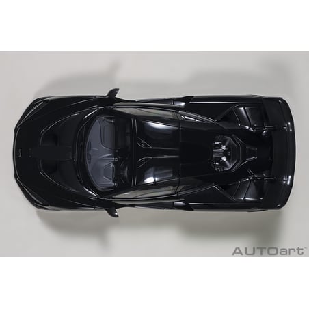 Autoart 1/18 McLaren Senna