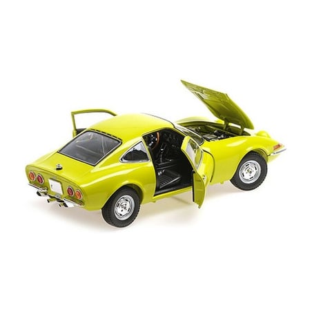 Minichamps 1/18 Opel GT 1970