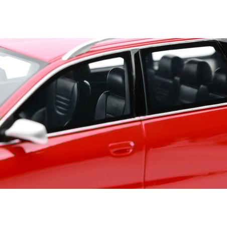 Otto Mobile 1/18 Audi RS 4 B5 2000