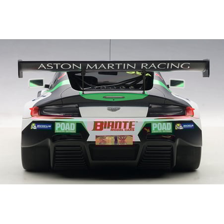 Autoart 1/18 Aston Martin V12 Vantage Bathrust 12 Hours Race 2015  No.99A JM.Merlin/J.Venter/F.Yu
