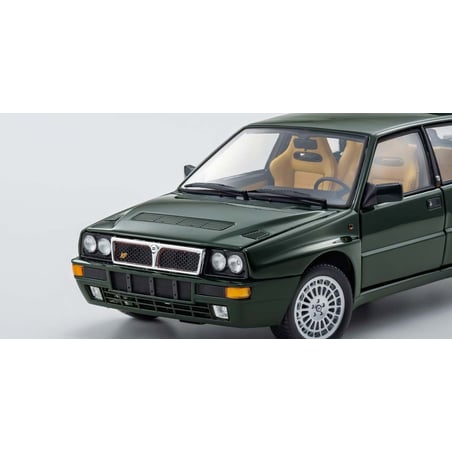 Kyosho 1/18 Lancia Delta HF Integrale Evo II