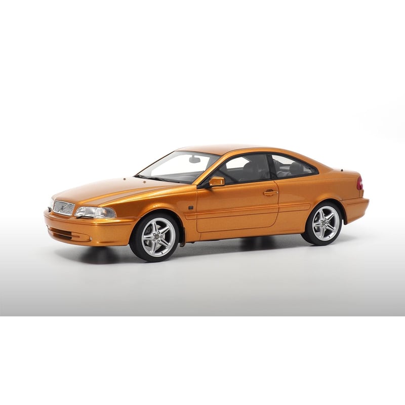 1/18 Volvo C70 Coupe 1998