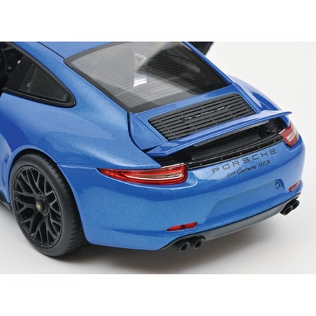 Schuco 1/18 Porsche 911 Carrera GTS Coupe