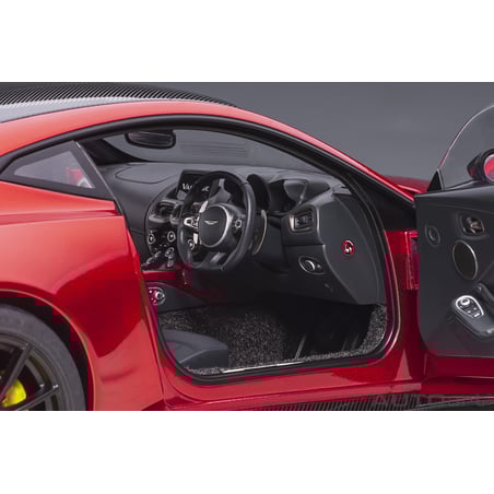 Autoart 1/18 Aston Martin Vantage 2019