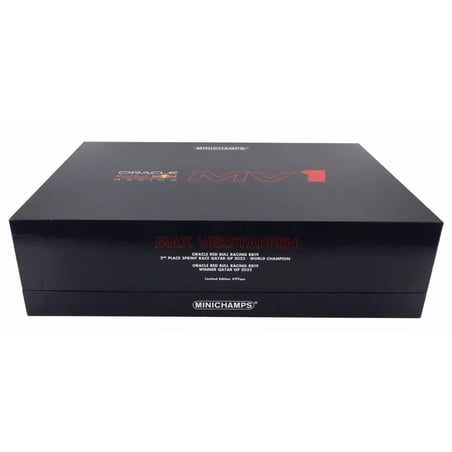 Minichamps 1/18  Red Bull Racing RB19 2 Car Set F1 RB19 No.1 Qatar GP & Sprint Formula 1 World Champion Max Verstappen