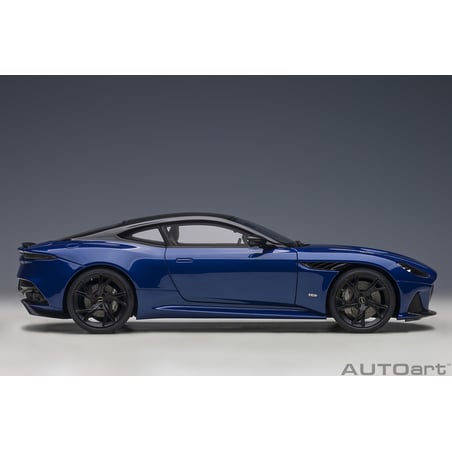 Autoart 1/18 Aston Martin DBS Superleggera