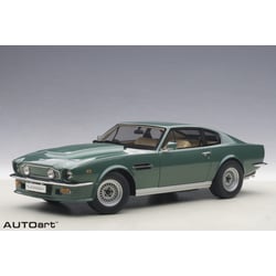1:18 Aston Martin V8...
