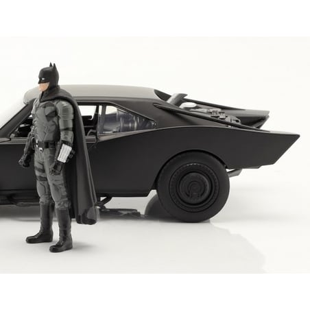 JADA 1/18  Batmobile with Batman figure & functional lights from the Movie The Batman 2022