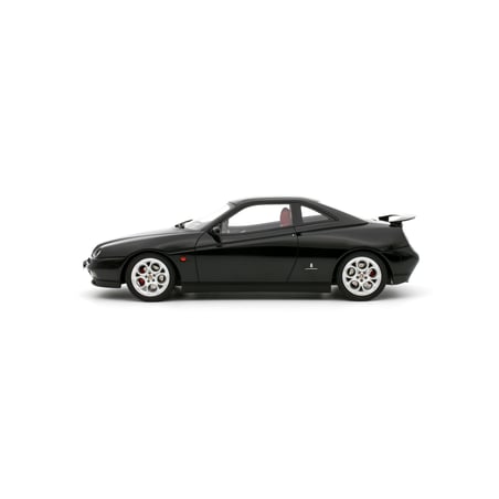 Otto Mobile 1/18  Alfa Romeo GTV V6 (916) 2000