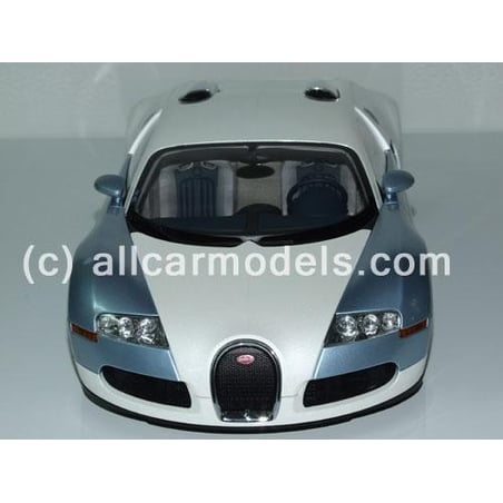1:12 Bugatti EB 16.4 VEYRON Production Car (AUTOart)