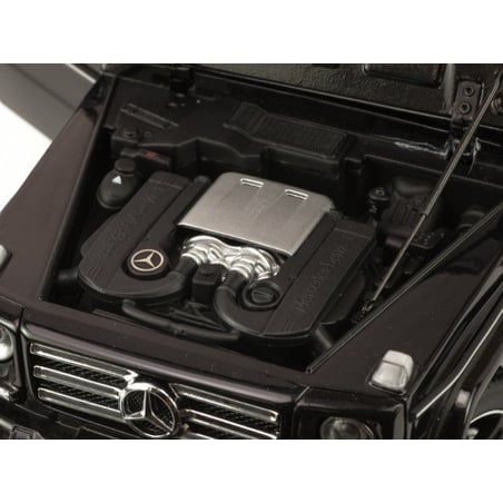 1:18 Mercedes-Benz G Class (W463) 2015 (iScale)