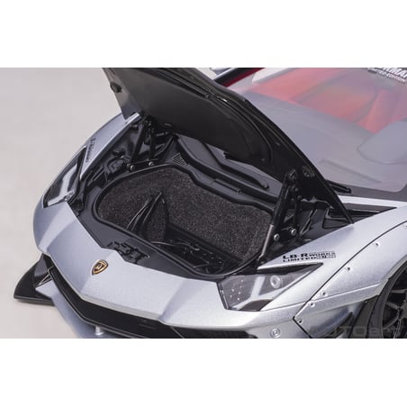 1/18 Lamborghini Aventador Liberty Walk LB-Works Limited Edition