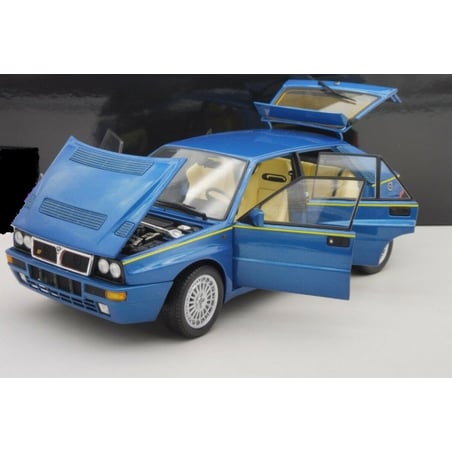 1/18 Lancia Delta HF Integrale Evo II