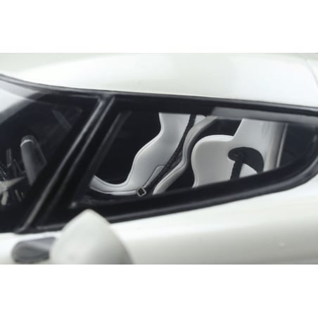 GT Spirit 1/18 Koenigsegg Jesko 2021