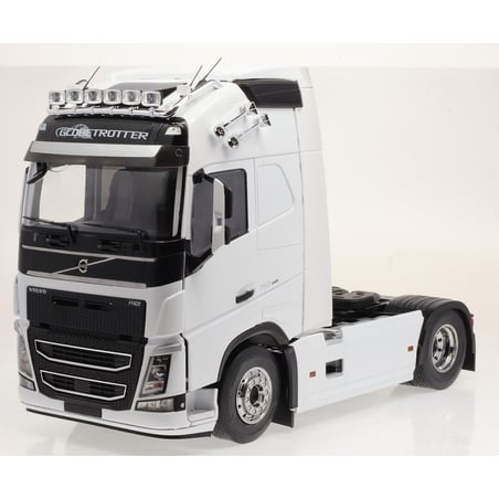 Premium Classixxs 1/18 Volvo FH16 XL Cab 2018