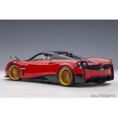 Autoart 1/18 Pagani Huayra Roadster