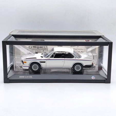 Minichamps BMW Dealer Pack 1/18 BMW 3.0 CSL 1973