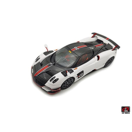 LCD Models 1/18 Pagani Huayra BC Roadster