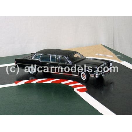 Yatming 1/24 Lincoln Continental Reagan Car 1972