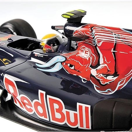 Minichamps 1/18 Scuderia Toro Rosso STR4 2009 No.12 S. Buemi