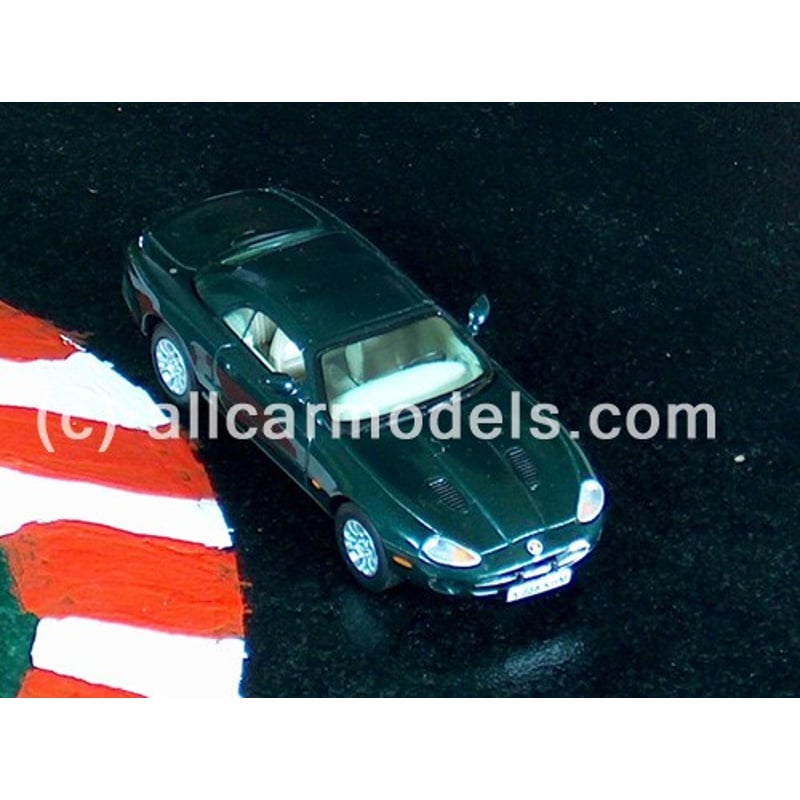 Vitesse 1/43 Jaguar XKR