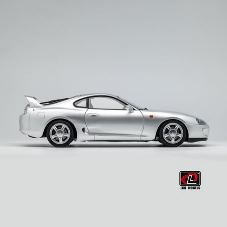 LCD Models 1/18 Toyota Supra MKIV (A80) Coupe 1993 (Car lift and key fob included)