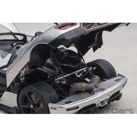 Autoart 1/18 Koenigsegg Agera RS