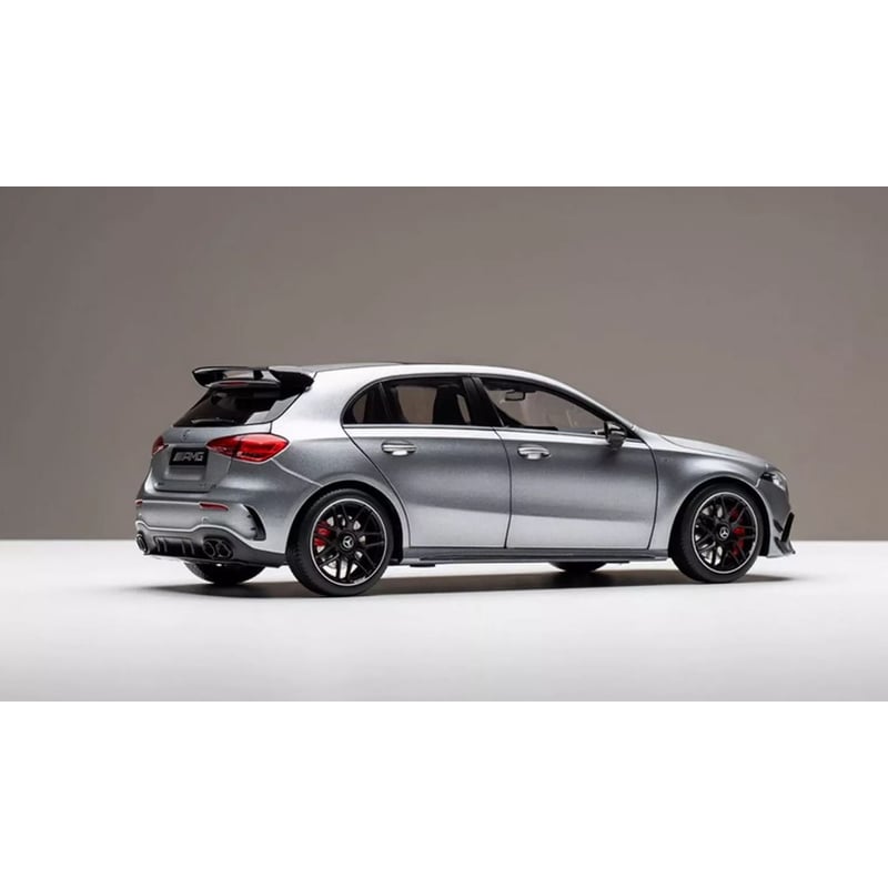 NZG 1:18 Mercedes-Benz AMG A 45 S 4Matic blanco polar 1069/40 modelo