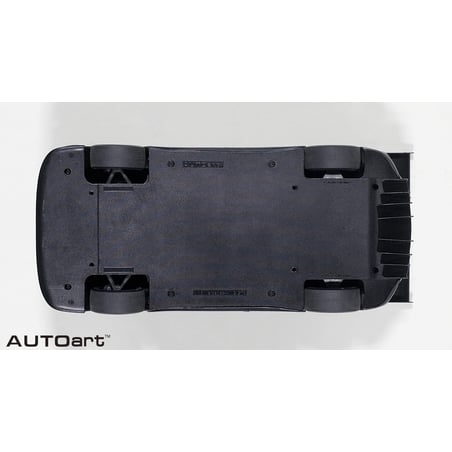 Autoart 1/18 Mercedes- AMG GT3 Plain Body Version