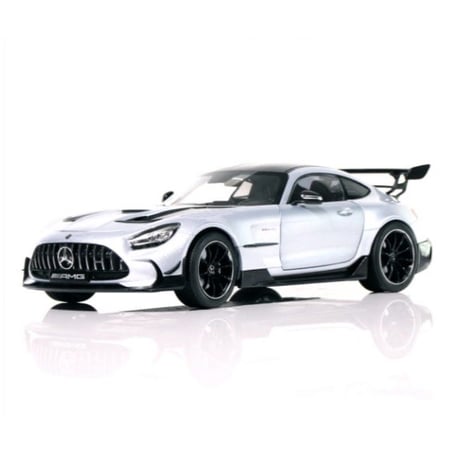 1/18 Mercedes AMG GT Black Series