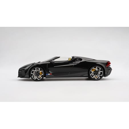 True Scale Model 1/18 Bugatti W16 Mistral 2023