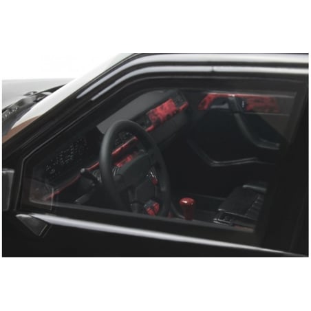 1:18 Mercedes-Benz 300 E 5.6 AMG (W124) (Otto Mobile)