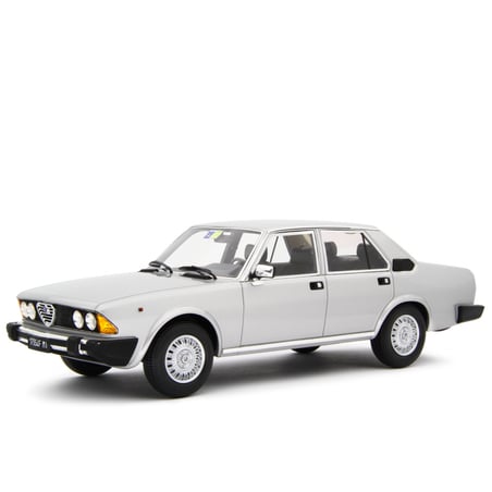 Laudo Racing 1/18 Alfa 6 2.5 1979