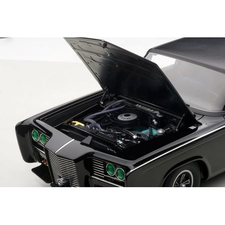 Autoart 1/18  Black Beauty  The Green Hornet Movie 2011