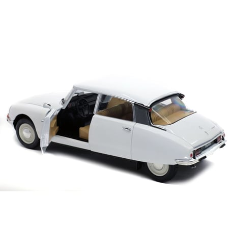 Solido 1/18 Citroën D Special 1972