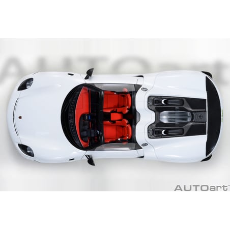 Autoart 1/18 Porsche 918 Spyder Weissach Package 2013