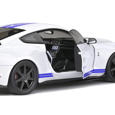 1/18  Ford GT500 Fast Track 2020