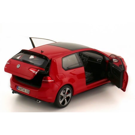 Norev 1/18 VW Golf 7 GTI