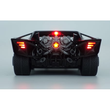 JADA 1/18  Batmobile with Batman figure & functional lights from the Movie The Batman 2022