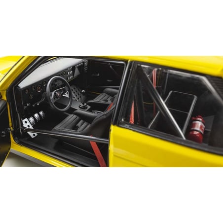 Kyosho 1/18 Fiat 131 Abarth Rally Mirafiori 1974