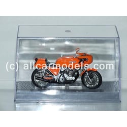 IXO 1/24 Laverda SFC 750...