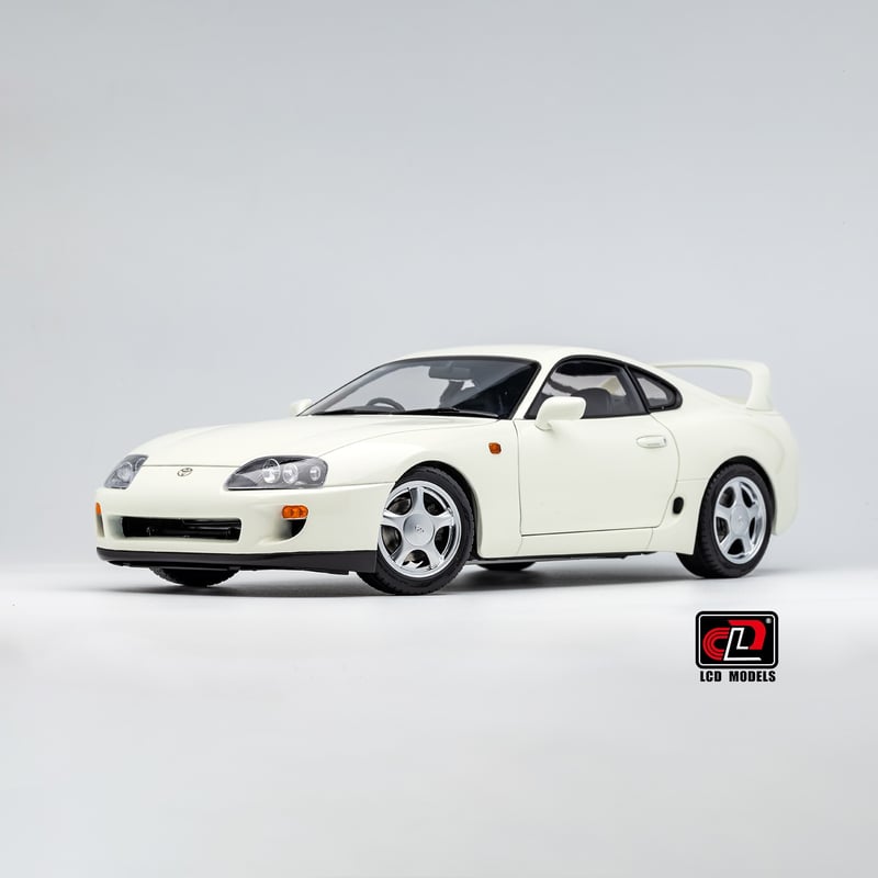 LCD Models 1/18 Toyota Supra MKIV (A80) Coupe 1993 (Car lift and key fob included)