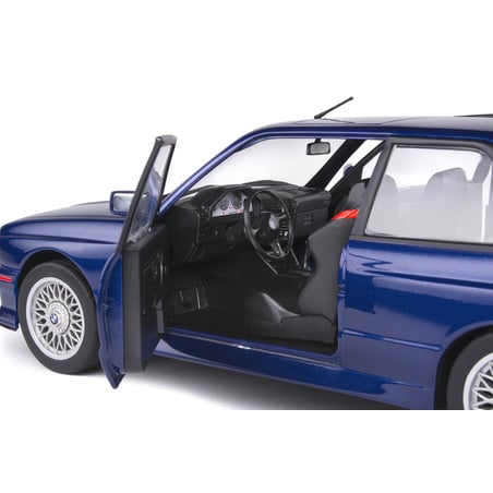 1/18 BMW E30 M3 1990