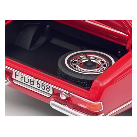 Schuco 1/18 Mercedes Benz 280 SL Pagode (W113) 1968-1971