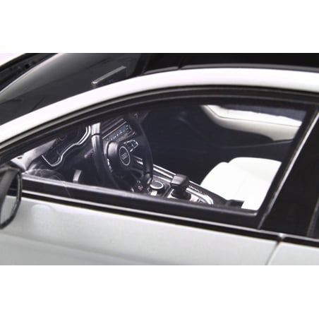 1:18 Audi RS 5 Sportback 2019 (GT Spirit)