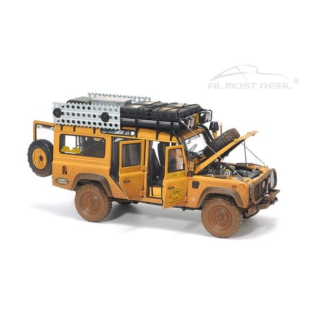 Almost 1/18 Land Rover Defender D110 Camel Trophy Support Unit Sabah-Malaysia 1993 Dirty Version