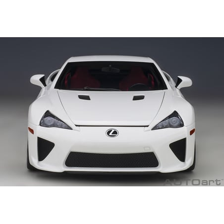 Autoart 1/18 Lexus LFA 2012