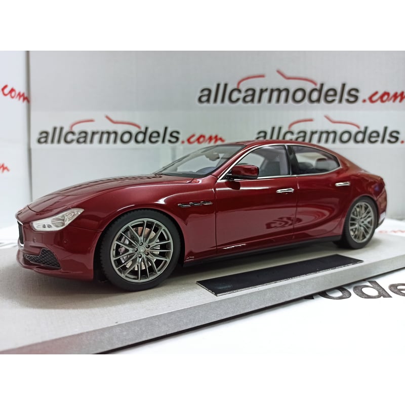 1/18 Maserati Ghibli 2013
