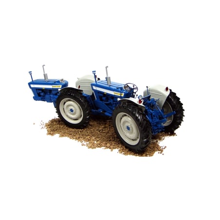 1:16 DOE 130 (Universal Hobbies)