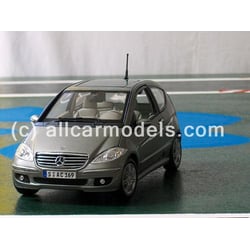 Maisto Dealer Pack 1/18...